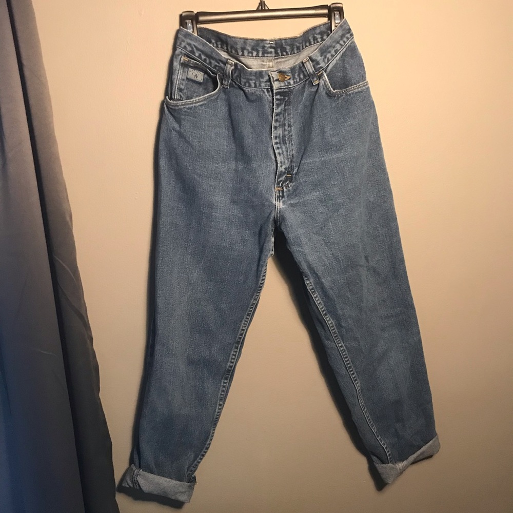 High waisted mom jeans size 6